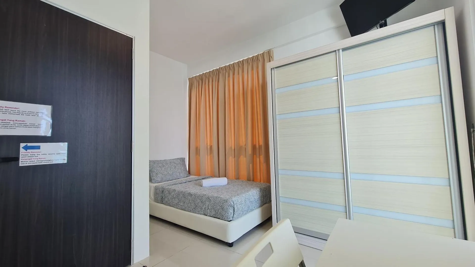 Rooms At Mansion One, Shared Apartment Only George Town 0*,