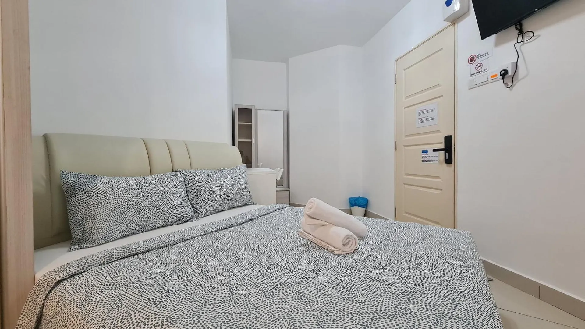 Privat bolig Rooms At Mansion One, Shared Apartment Only George Town Malaysia