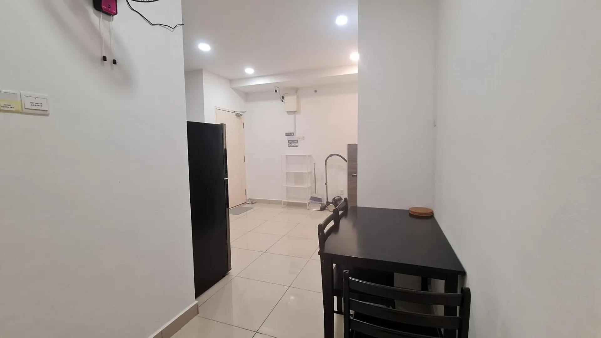 Rooms At Mansion One, Shared Apartment Only George Town Privat bolig